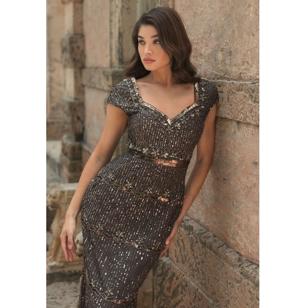 Mac Duggal Brown Sequin Cap Sleeve Sweetheart Column Gown